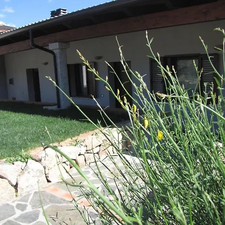 Sa Mendula Bed & Breakfast *